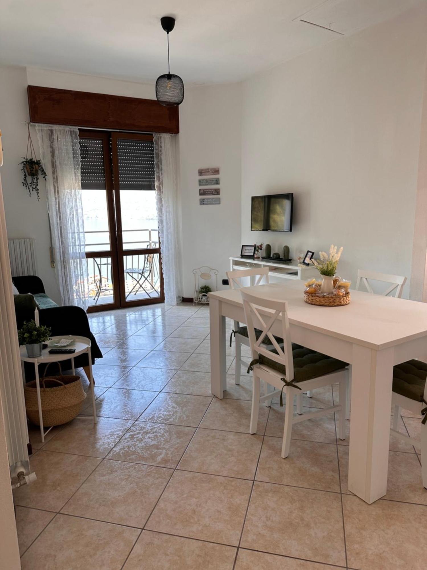 Little House Lezzeno Apartment Ngoại thất bức ảnh